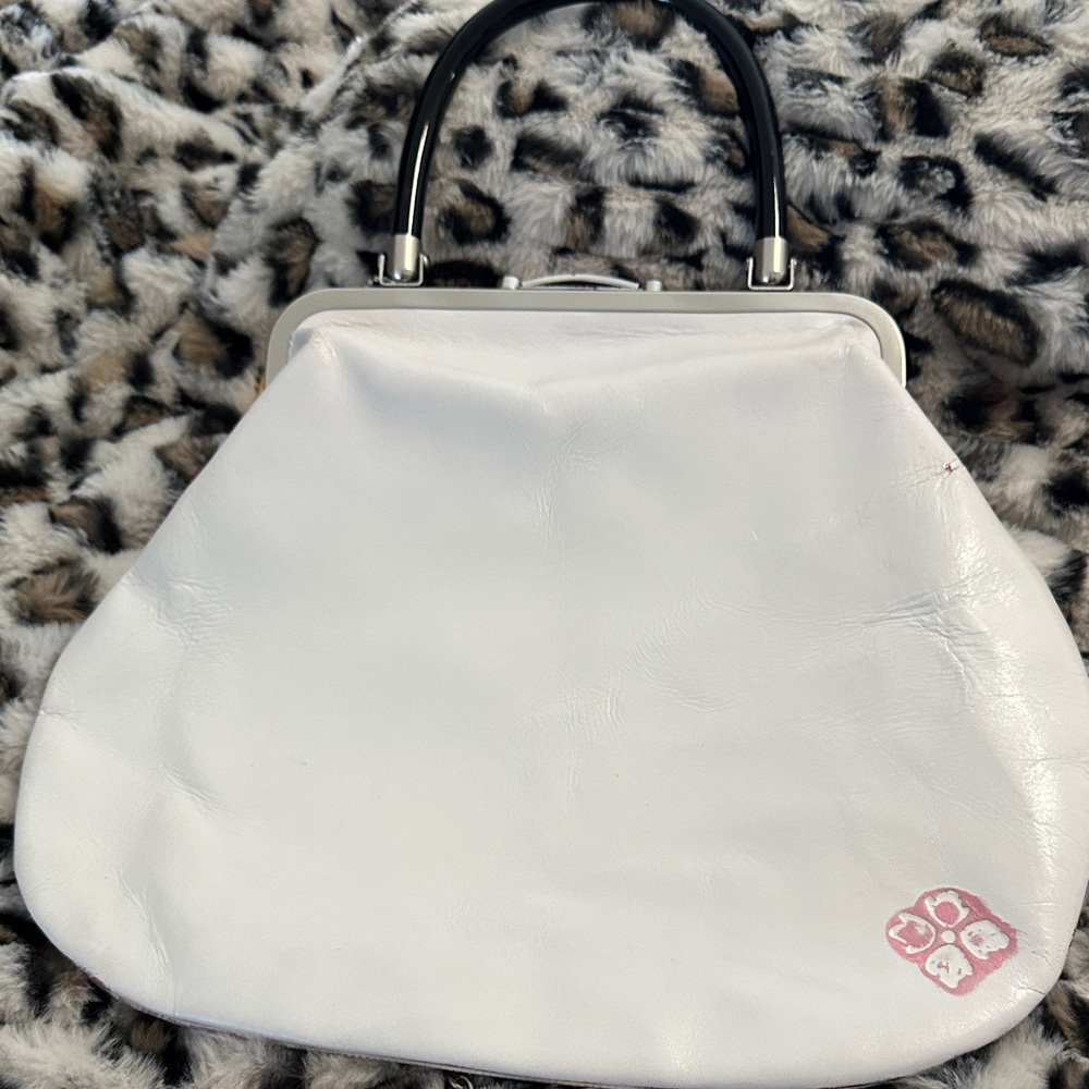 Patricia Nash Pink and White Floral Clutch - Picture 8 of 8